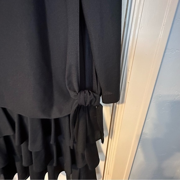 T Fe Vtg. Stunning Polyester Three Tiered Side Tie Long Sheer Sleeve Dress Sz 16 - Picture 7 of 16